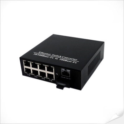 Switch Ethernet de 8 puertos 10/100Base-TX + 1 puerto 100Base-FX de fibra óptica