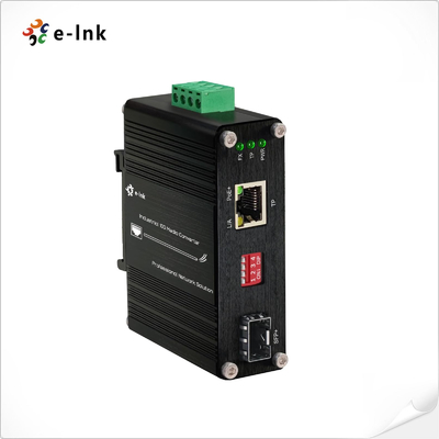 Mini Industrial 10G/5G/2.5G/1G/100M 802.3at a 10GBASE-X SFP+ Convertidor de medios