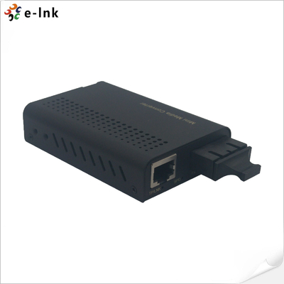 Mini convertidor de medios de fibra de 10/100/1000Base-TX a 1000Base-FX