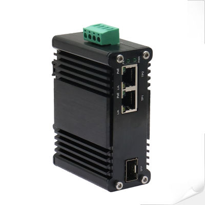 Mini Industrial 1 puerto 100/1000X SFP a 2 puertos 10/100/1000T 90W PoE++ Convertidor de medios